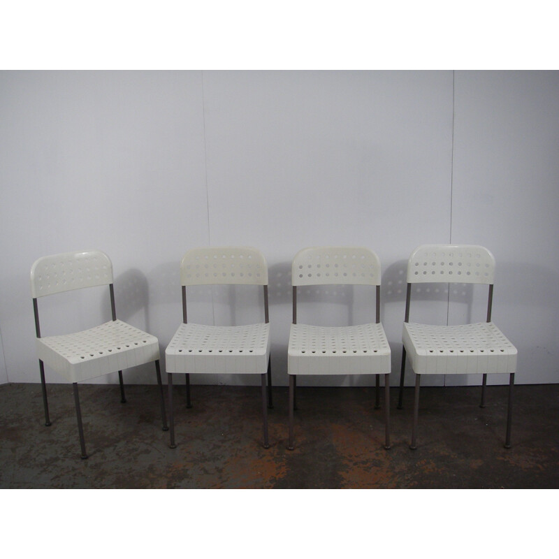 Set of 4 vintage chairs The Box