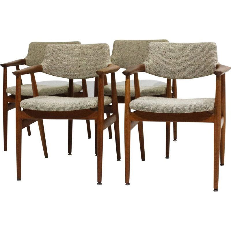 Set of 4 beige chairs in teak by Svend Åge Eriksen