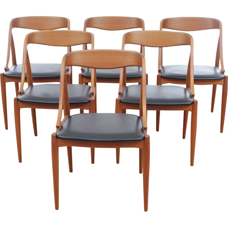 Set of 6 dining chairs in teak by Johannes Andersen