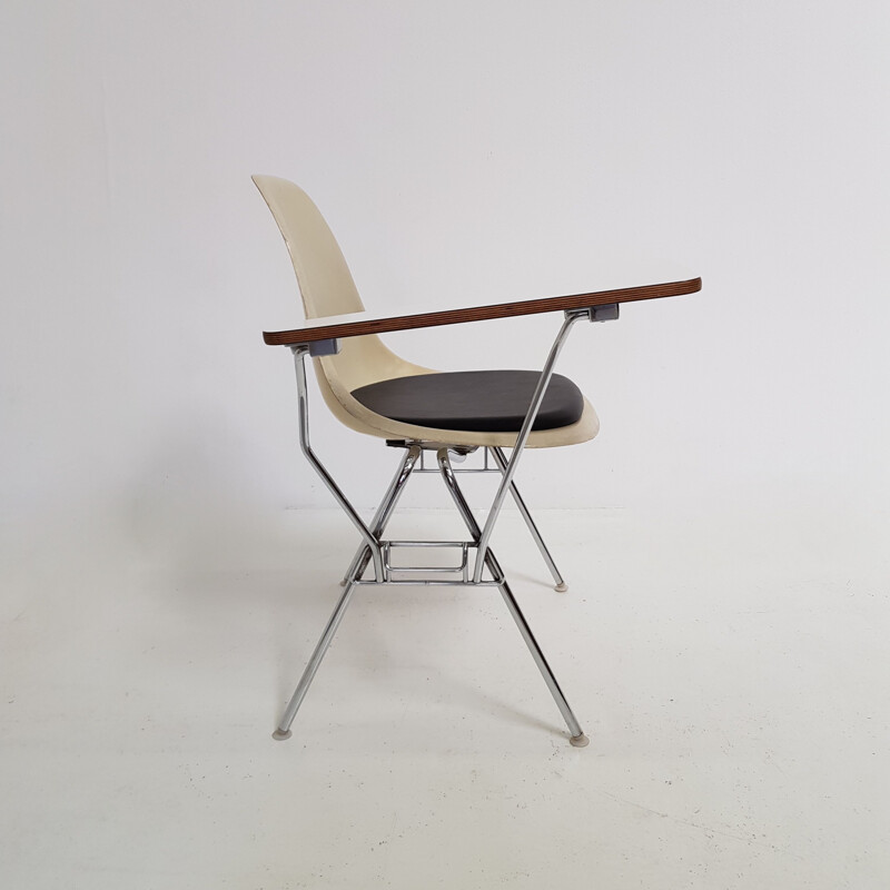 Vintage school chair by Eames for Vitra