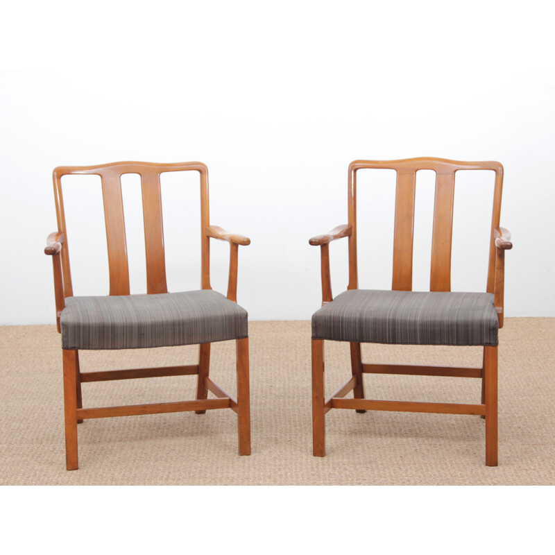 Set of 2 vintage chairs Scandinavian FH43