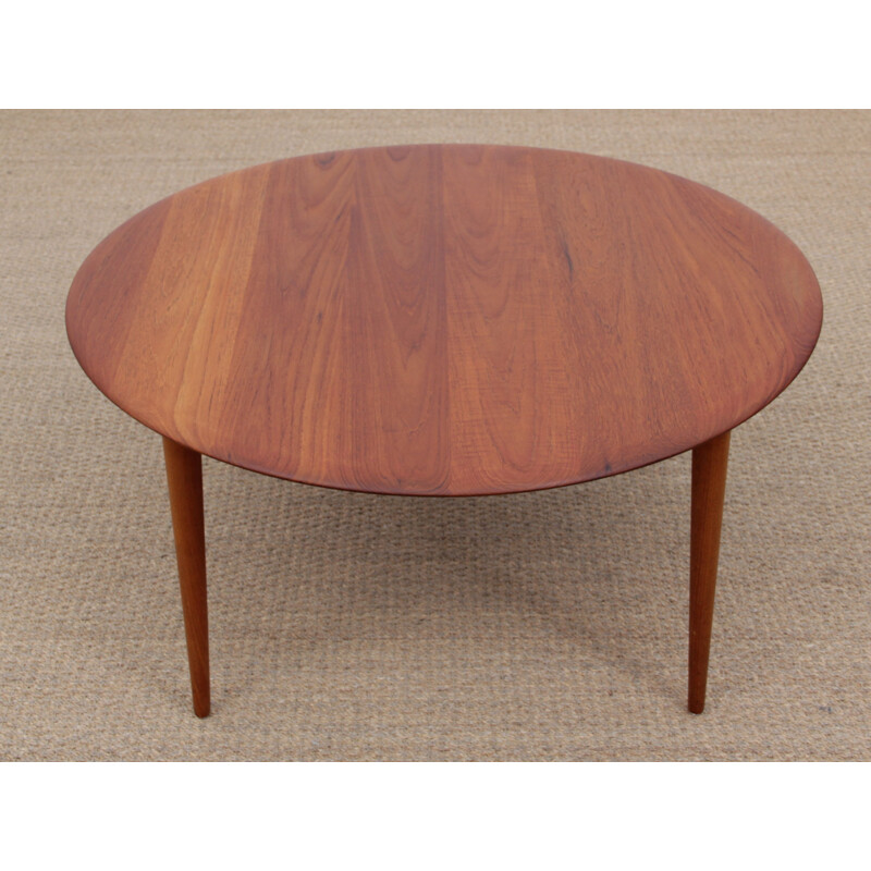 Vintage coffee table Scandinavian in teak model fd 515