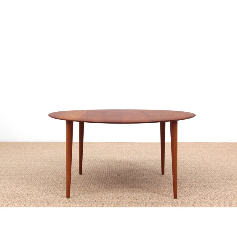 Vintage coffee table Scandinavian in teak model fd 515