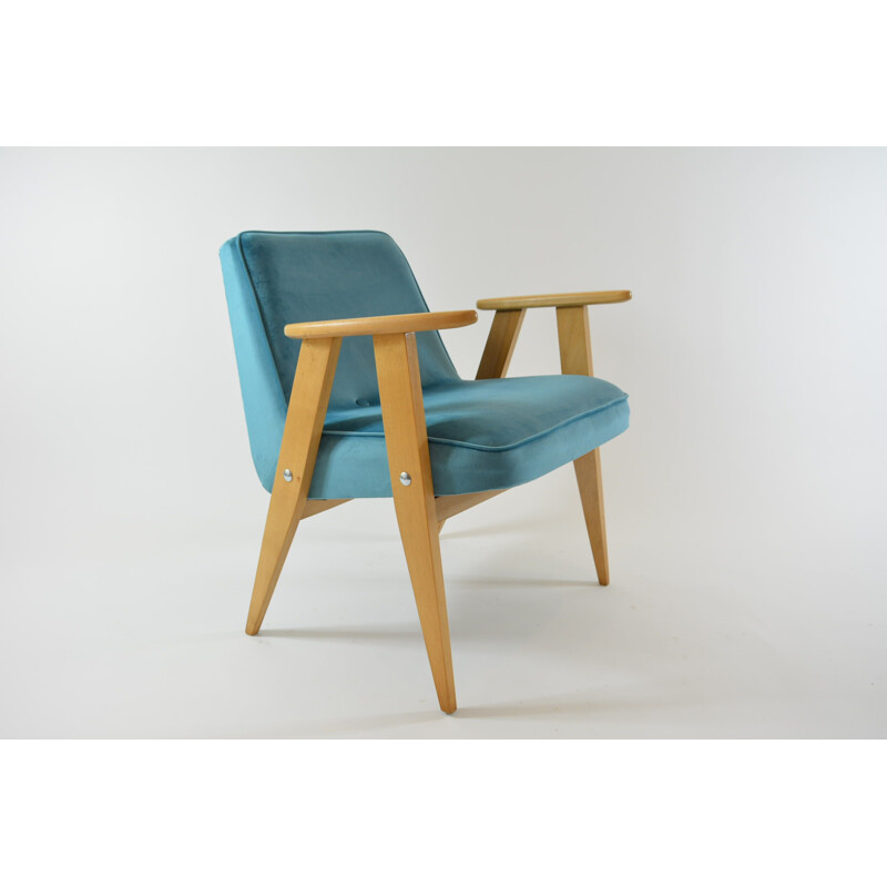 366 armchair in blue velvet by Chierowski