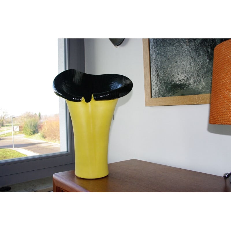 Vase jaune en céramique par Fernand Elchinger