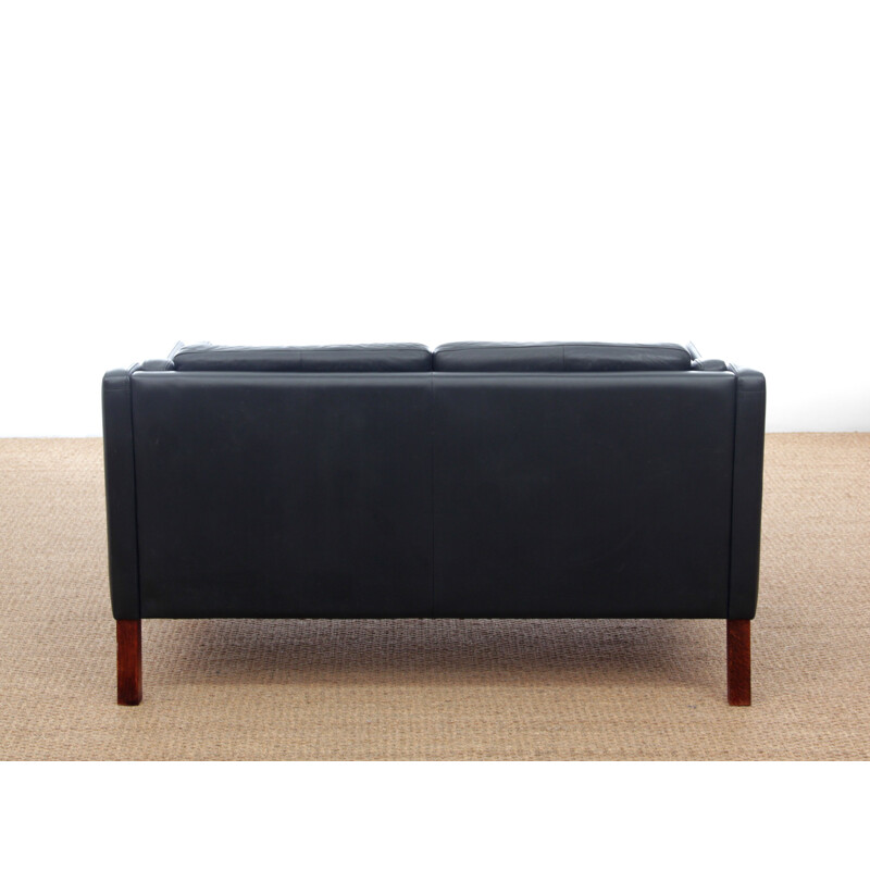 Vintage black leather sofa by Borge Mogensen