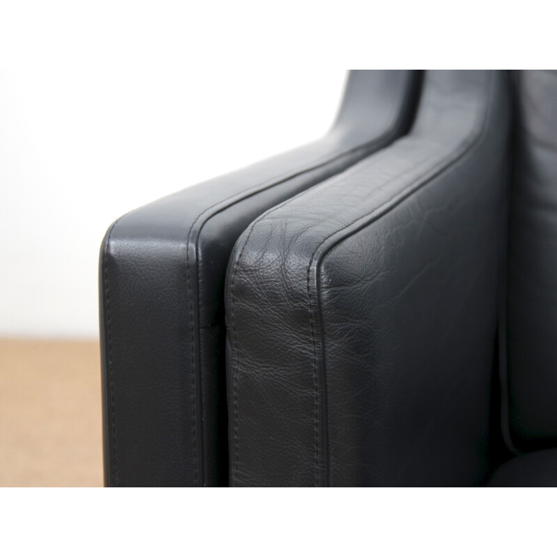 Vintage black leather sofa by Borge Mogensen