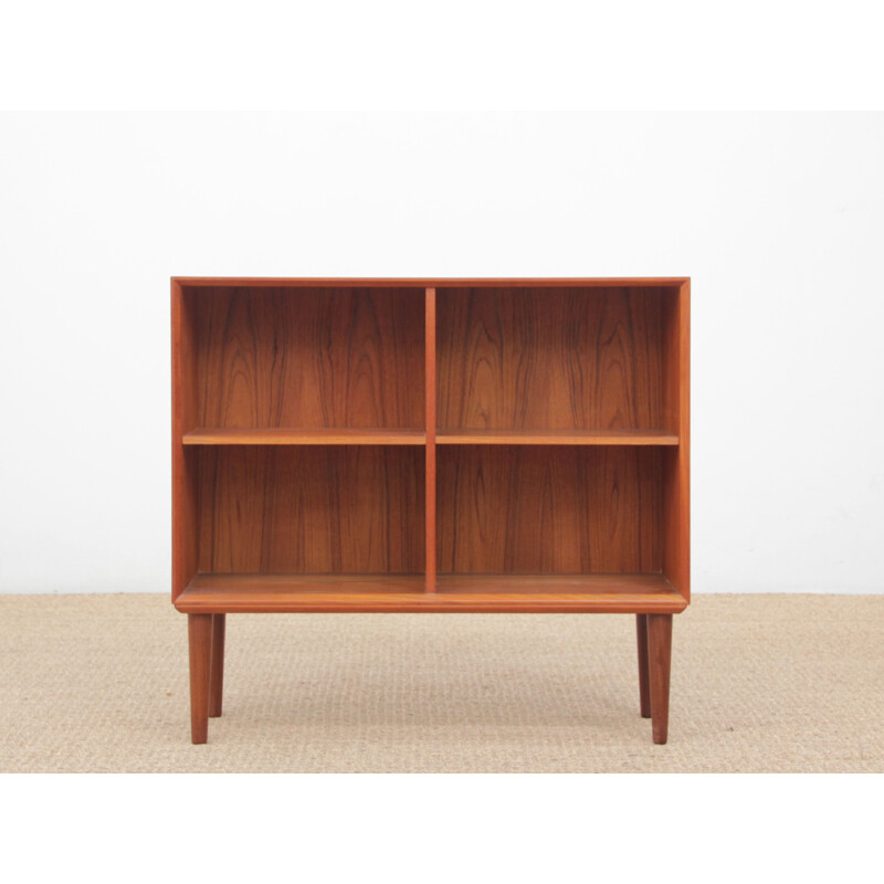 Vintage Scandinavian bookcase in teak