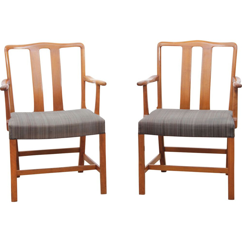 Conjunto de 2 cadeiras escandinavas vintage FH43