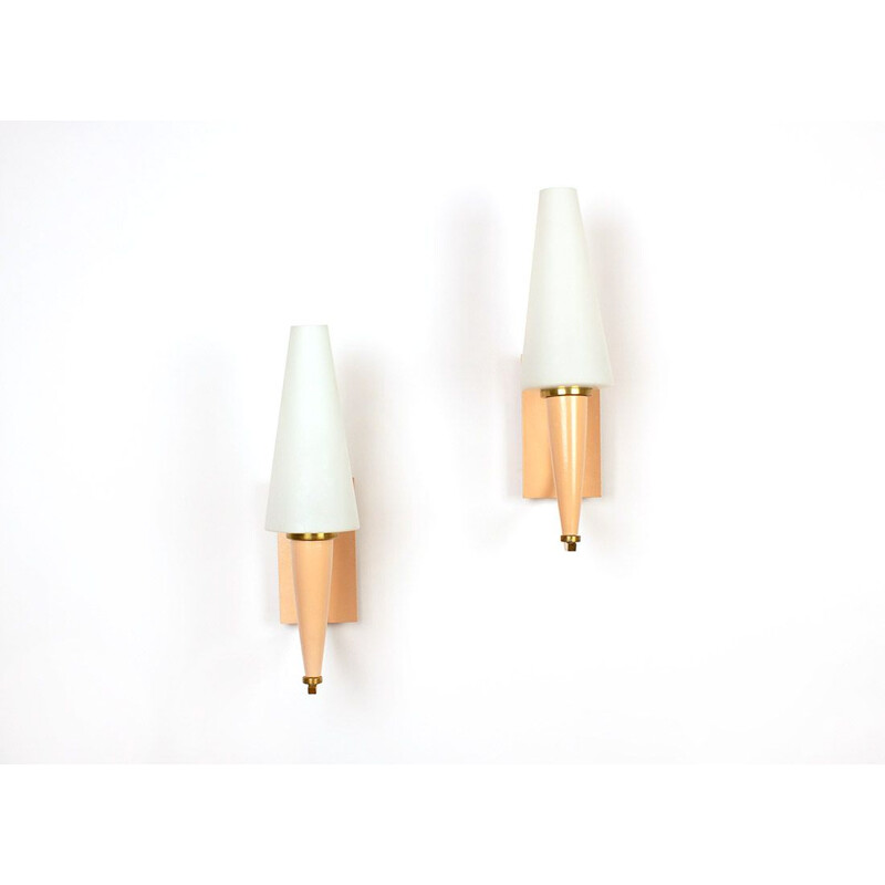 Set of 2 vintage nude pink wall lamps with opaline glass and brass