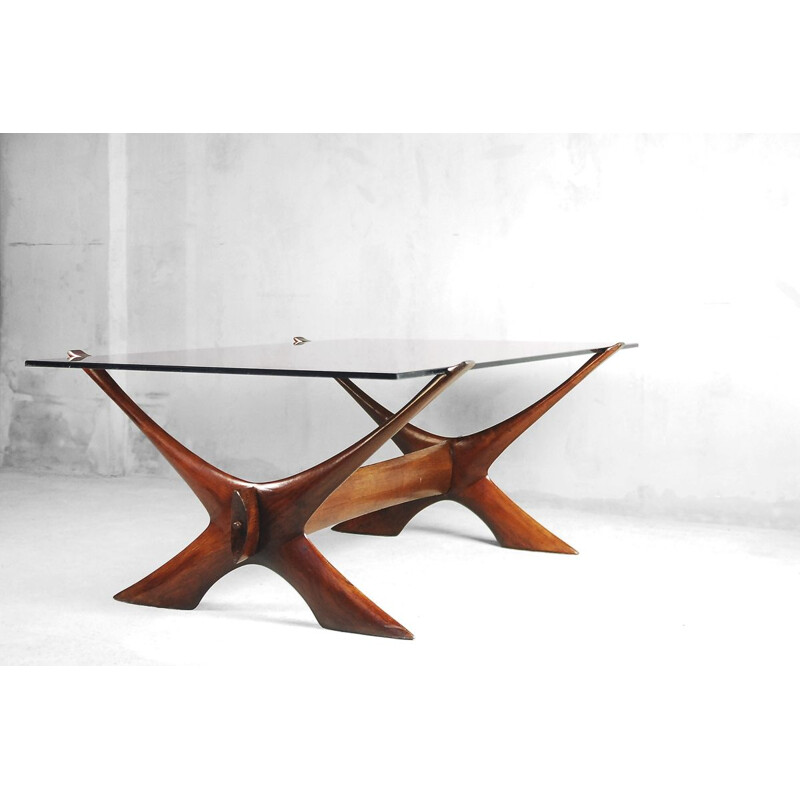 Table vintage danoise sculptée par Illum Wikkelsø pour Soren Willadsen