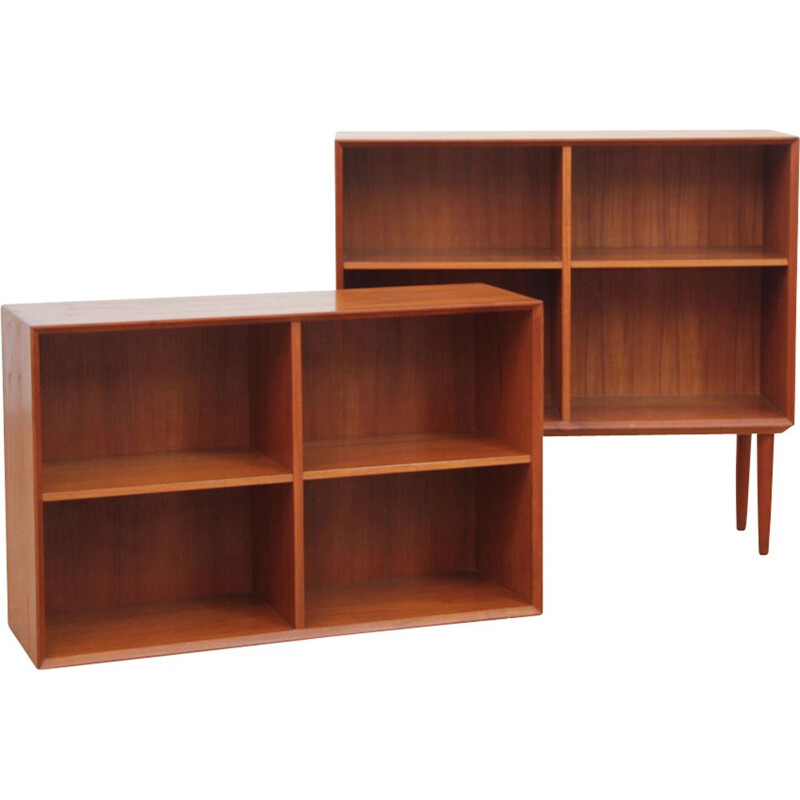 Vintage Scandinavian bookcase in teak