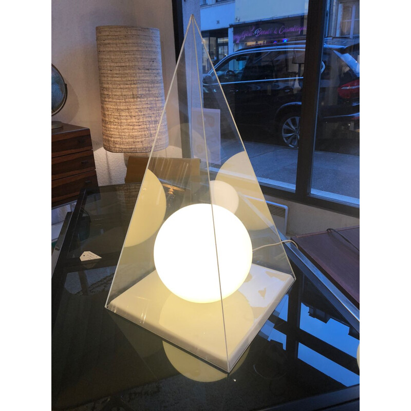 Lampe pyramide vintage en plexiglas