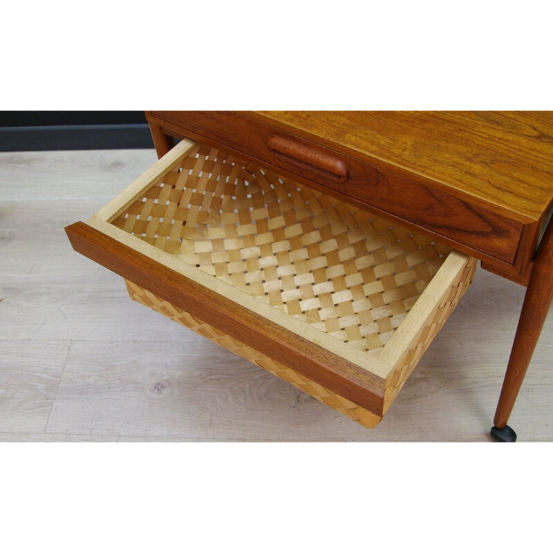 Vintage side table in teak