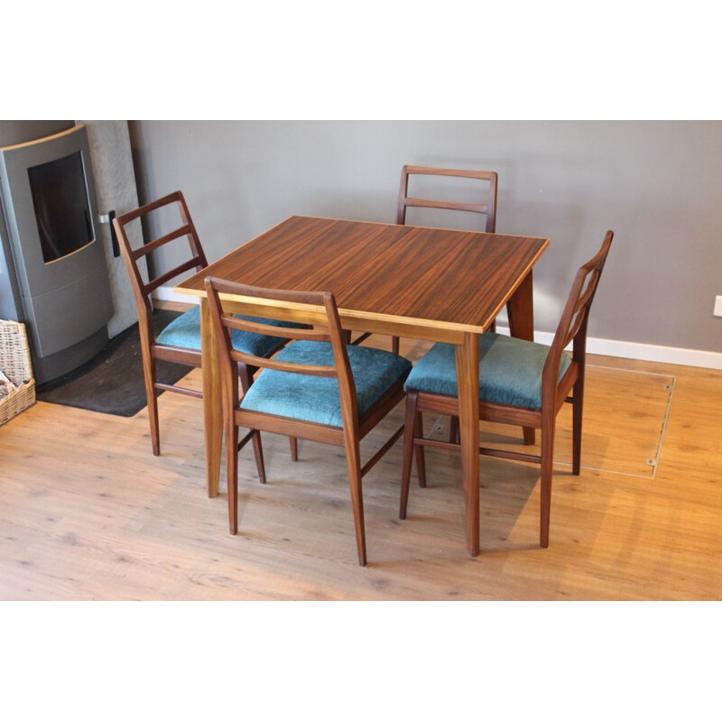 Vintage extendable table in walnut by Morris of Glasgow