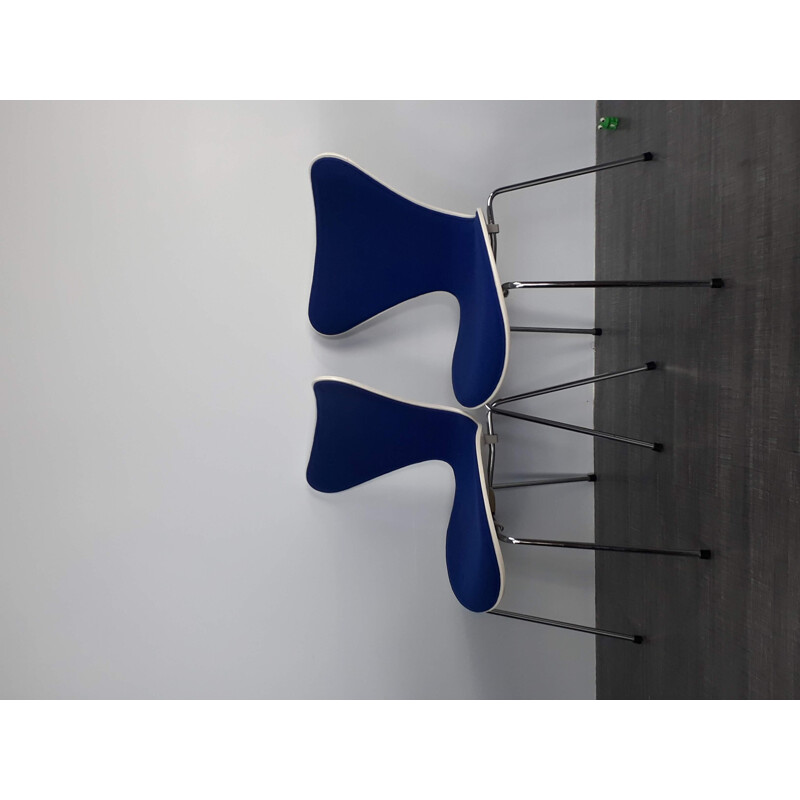 Suite de 2 chaises vintage 3107 par Arne Jacobsen pour Fritz Hansen