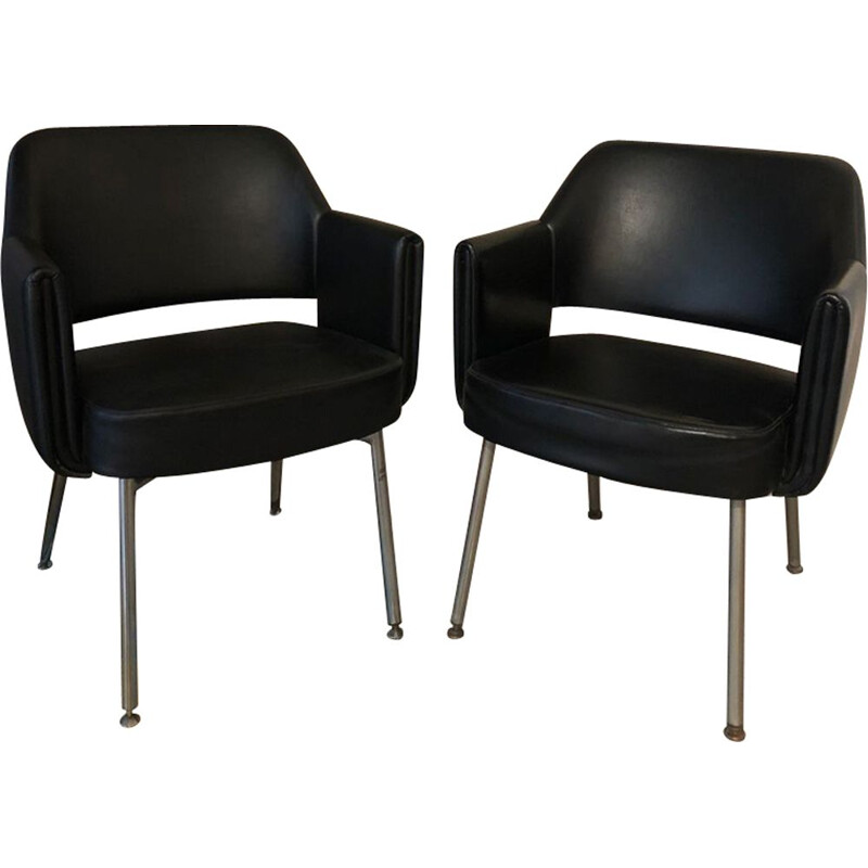 Paire de fauteuils noirs par Marc Simon 