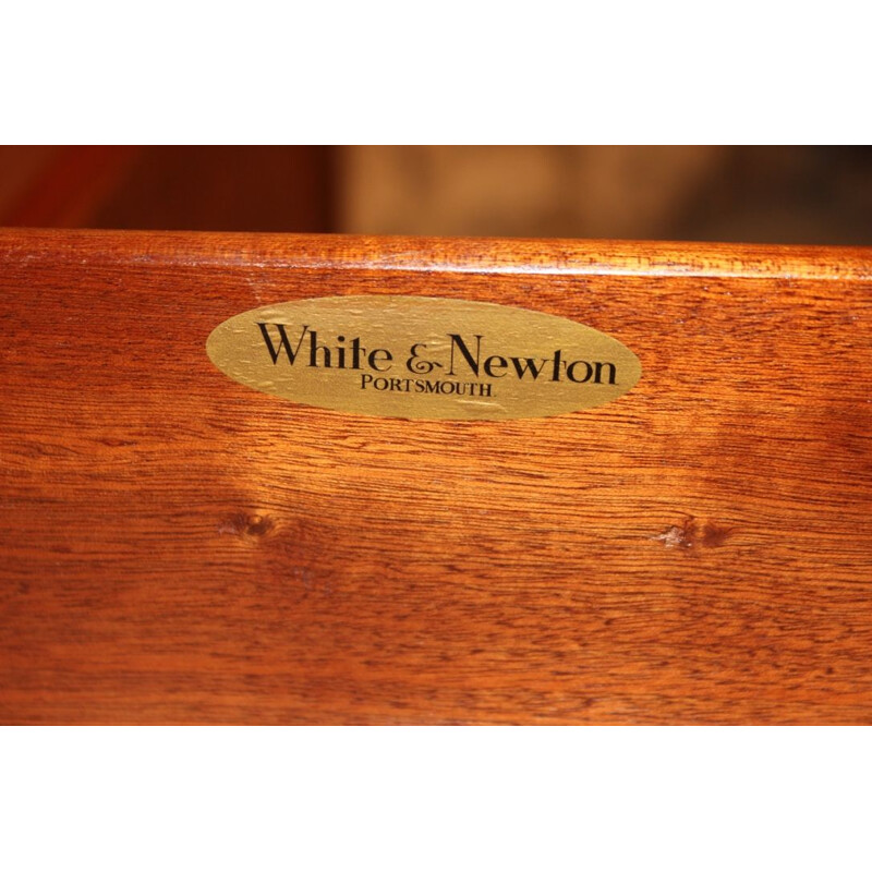 Enfilade vintage en palissandre et afromosia par White & Newton