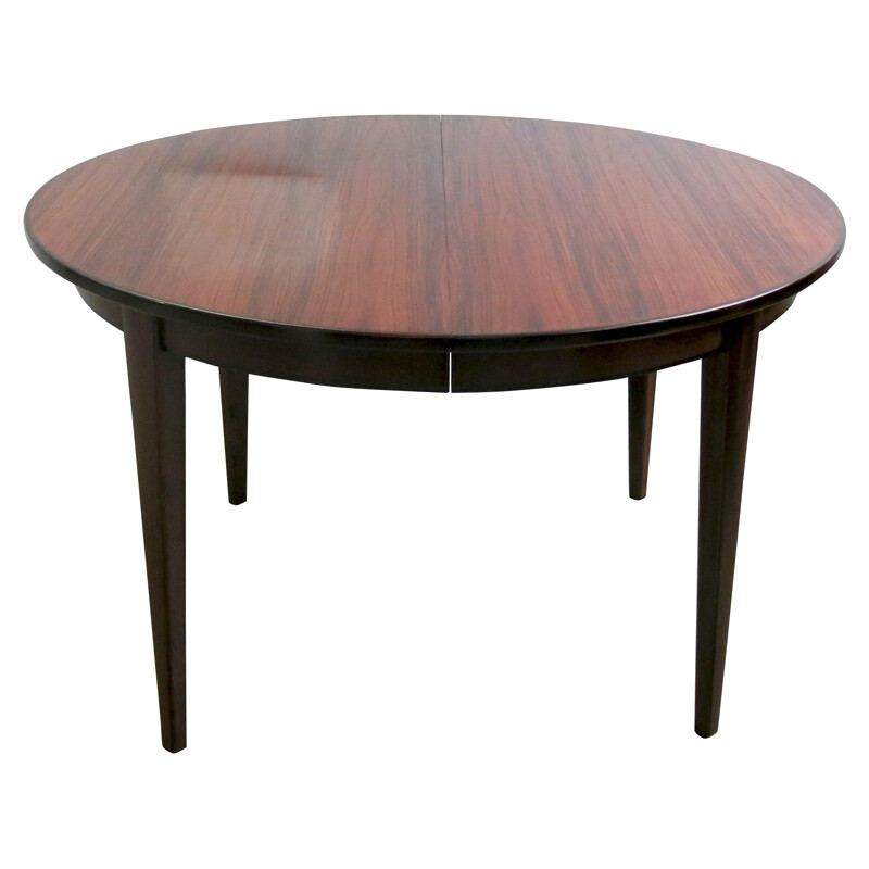 Extendable dining table in rosewood, Gunni OMANN - 1960s
