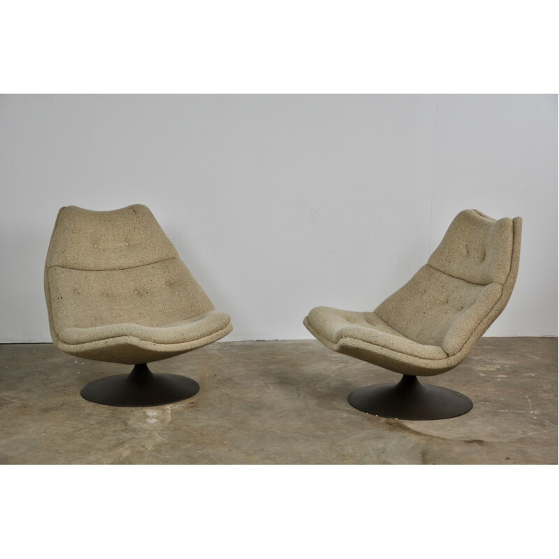 Set of 2 vintage lounge chairs "F590" by Geoffrey Harcourt for Artifort