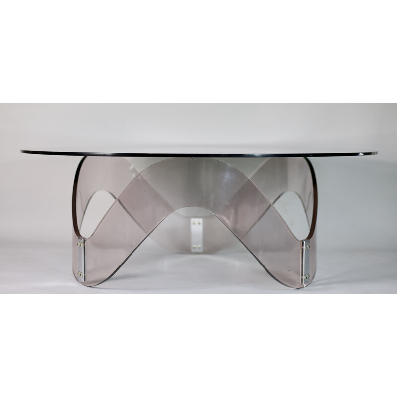 Vintage coffe table in plexiglas and glass