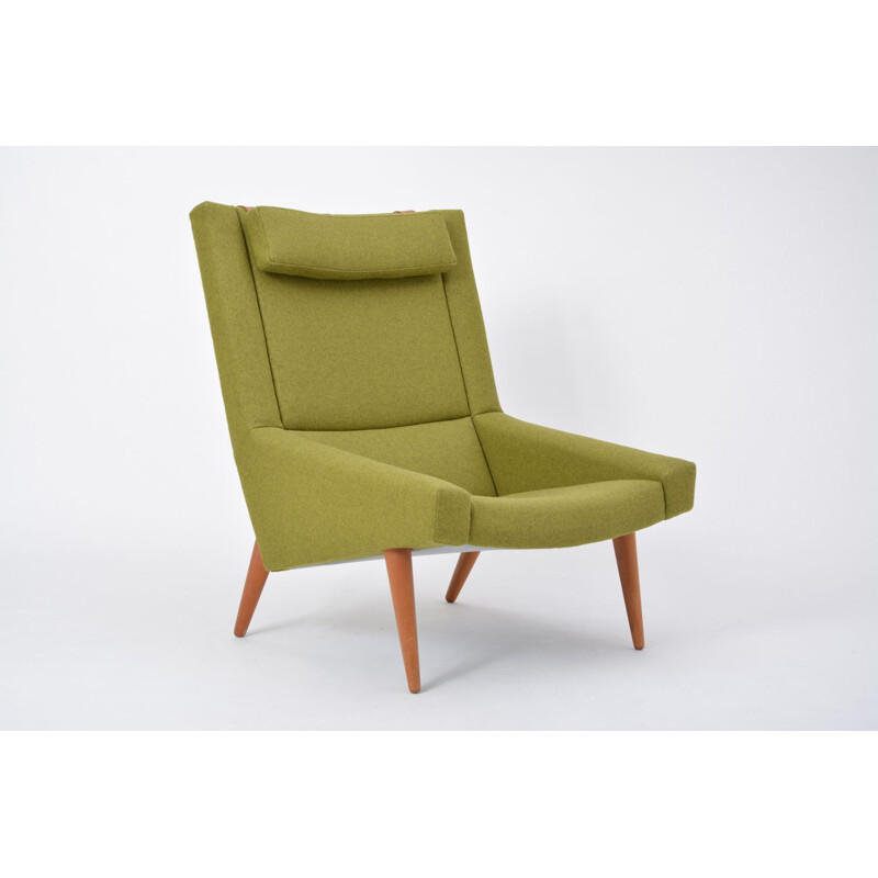 Vintage green lounge chair by Illum Wikkelso for Soren Willadsen