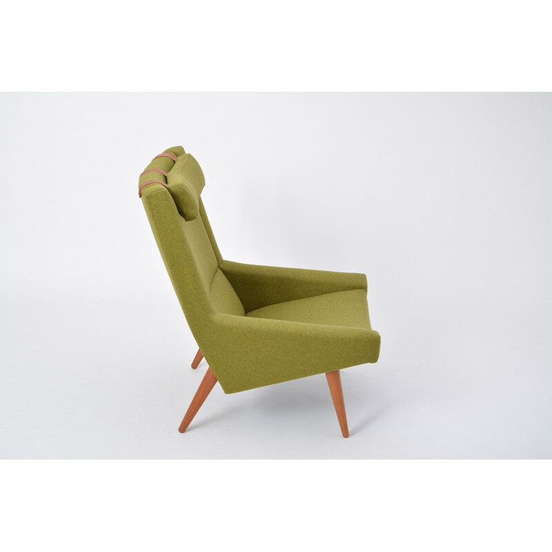 Vintage green lounge chair by Illum Wikkelso for Soren Willadsen