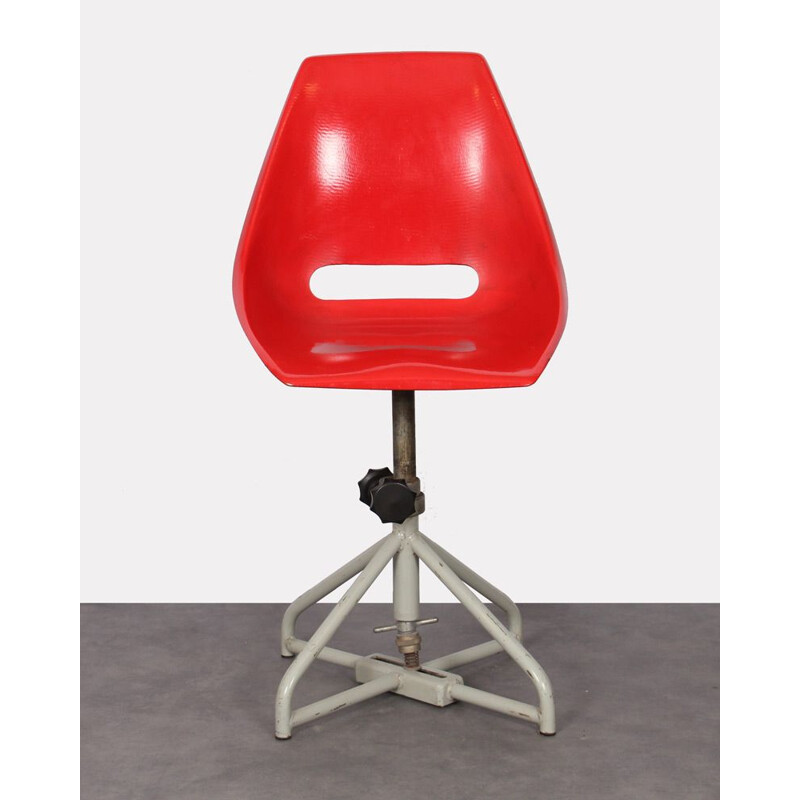 Vintage red chair by Miroslav Navratil for Vertex