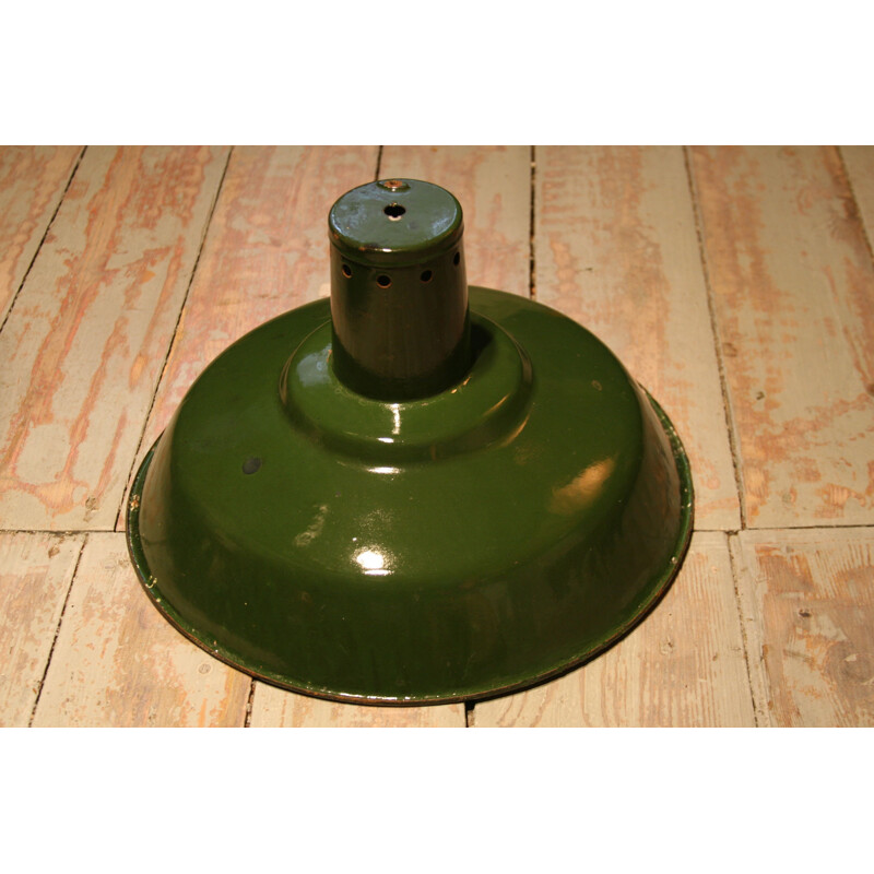 Lámpara de suspensión de chapa de acero industrial verde 33 Mi", 1960