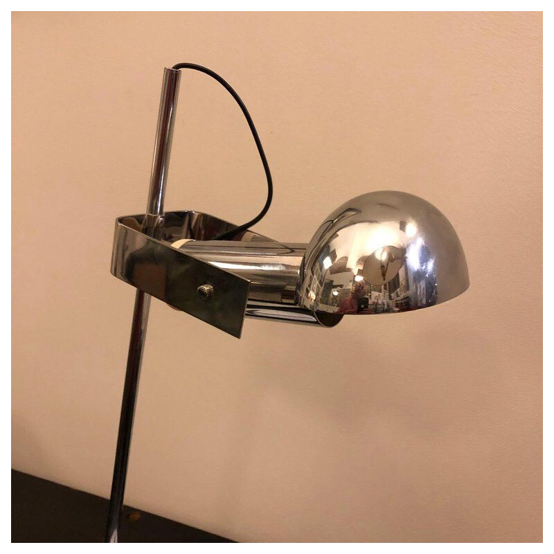 Vintage white metal lamp by Robert Sonneman