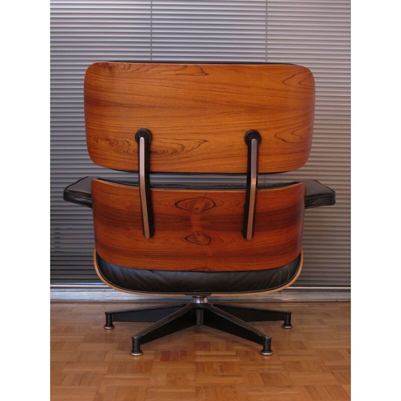 Vintage rosewood armchair by Eames for Herman Miller