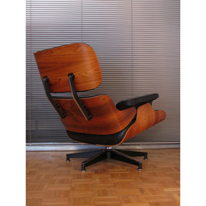 Vintage rosewood armchair by Eames for Herman Miller