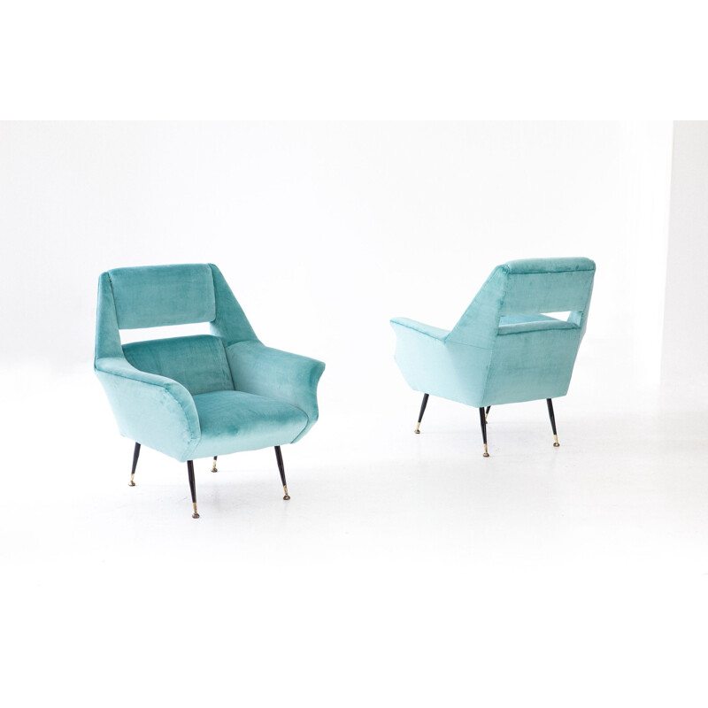 Pair of armchairs in turquoise velvet by Gigi Radice for Minotti