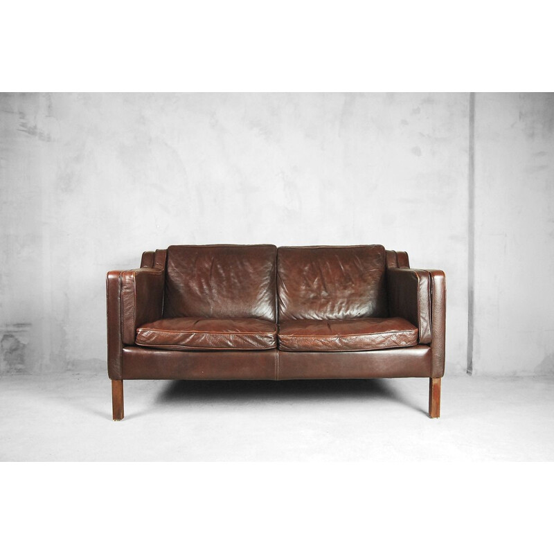 Vintage 2-seater sofa in brown leather