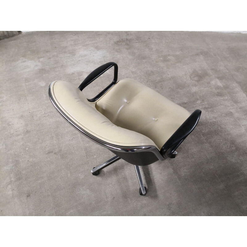 Vintage "Executive" chair by Charles Pollock for Knoll International