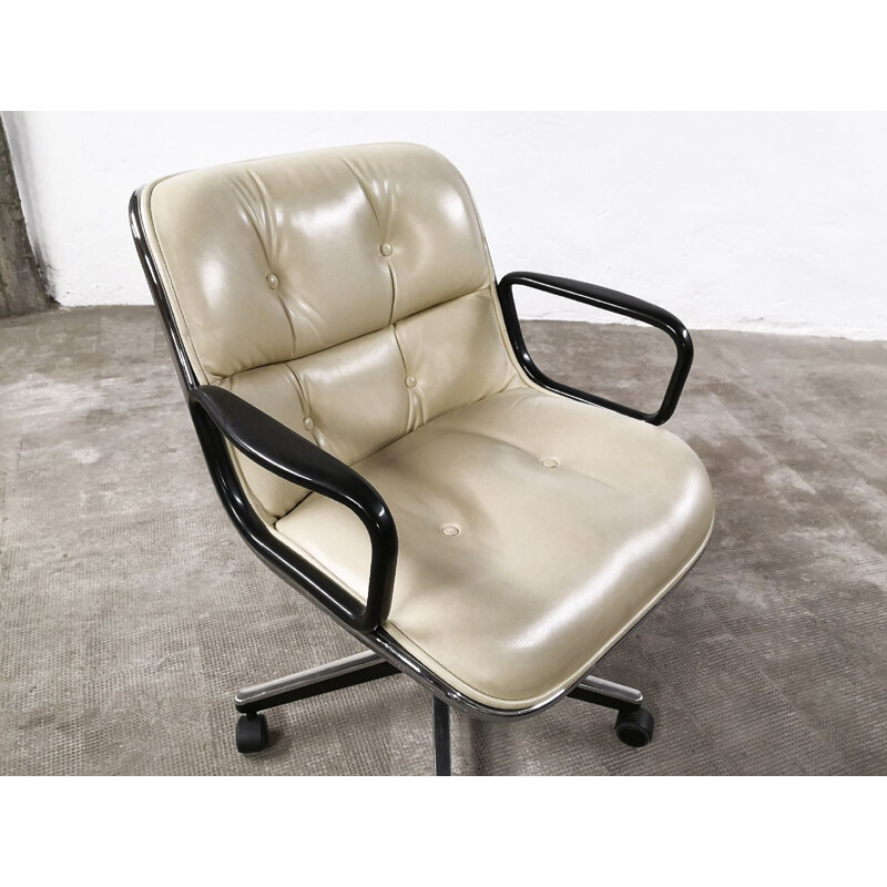 Vintage "Executive" chair by Charles Pollock for Knoll International