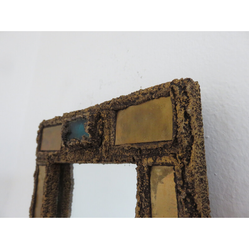 French vintage brutalist mirror in resin and brass 1960