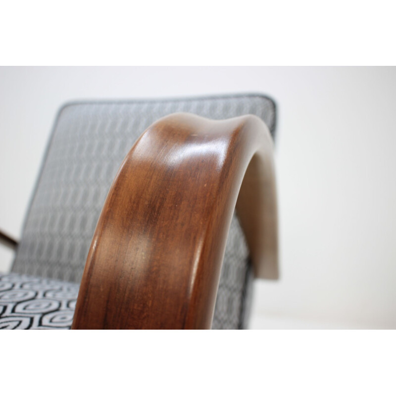 Paire de fauteuils vintage en bois par Jindrich Halabala