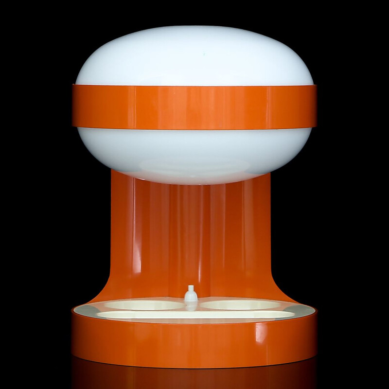 Lampe vintage orange "KD Kartell" par Joe Colombo