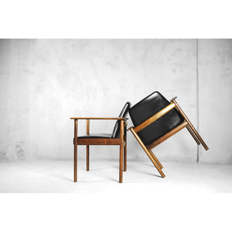 Paar Noorse fauteuils van Sven Ivar Dysthe voor Dokka Møbler