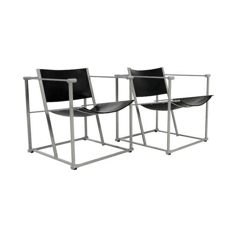 Paire de fauteuils cubiques en cuir noir et métal gris, Radboud VAN BEEKUM - 1980