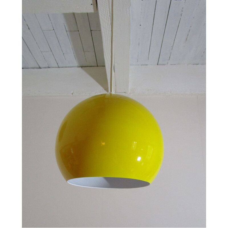 Vintage ball yellow enamelled metal hanging lamp 1970