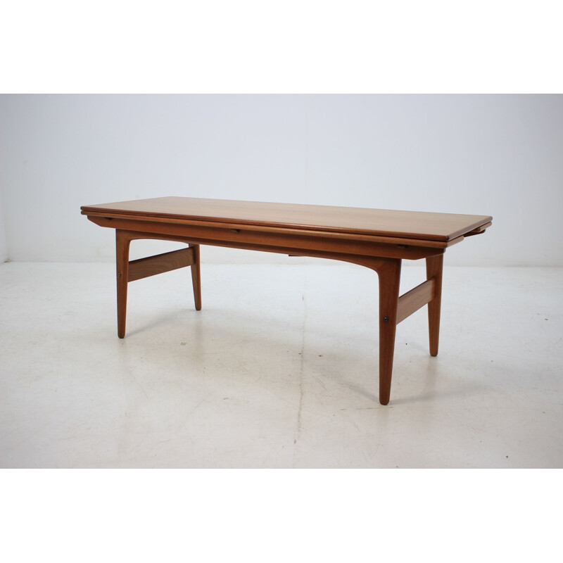 Vintage danish elevator teak table by Trioh 1960