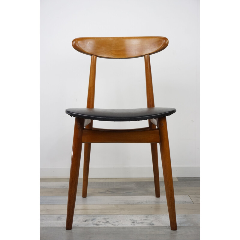 Vintage chair in teak and leather