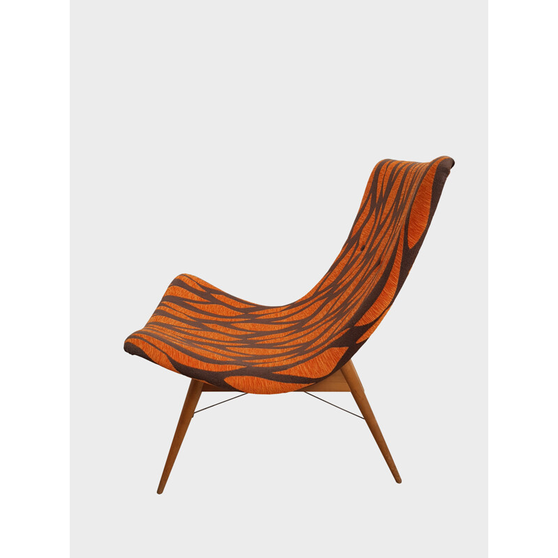 Suite de 2 fauteuils vintage TV orange par Navratil