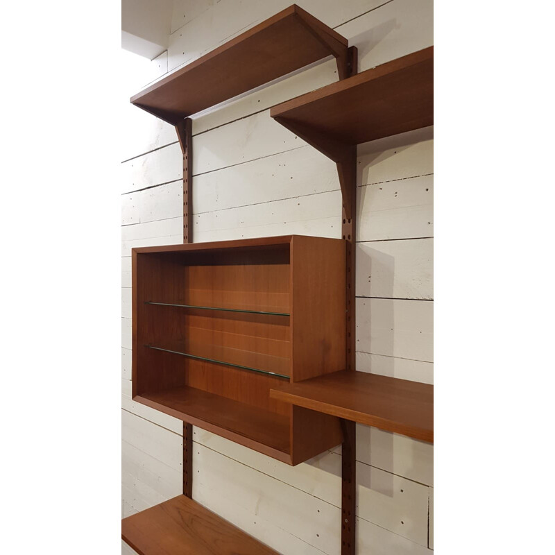 Vintage teak Royal System library by Poul Cadovius 1960