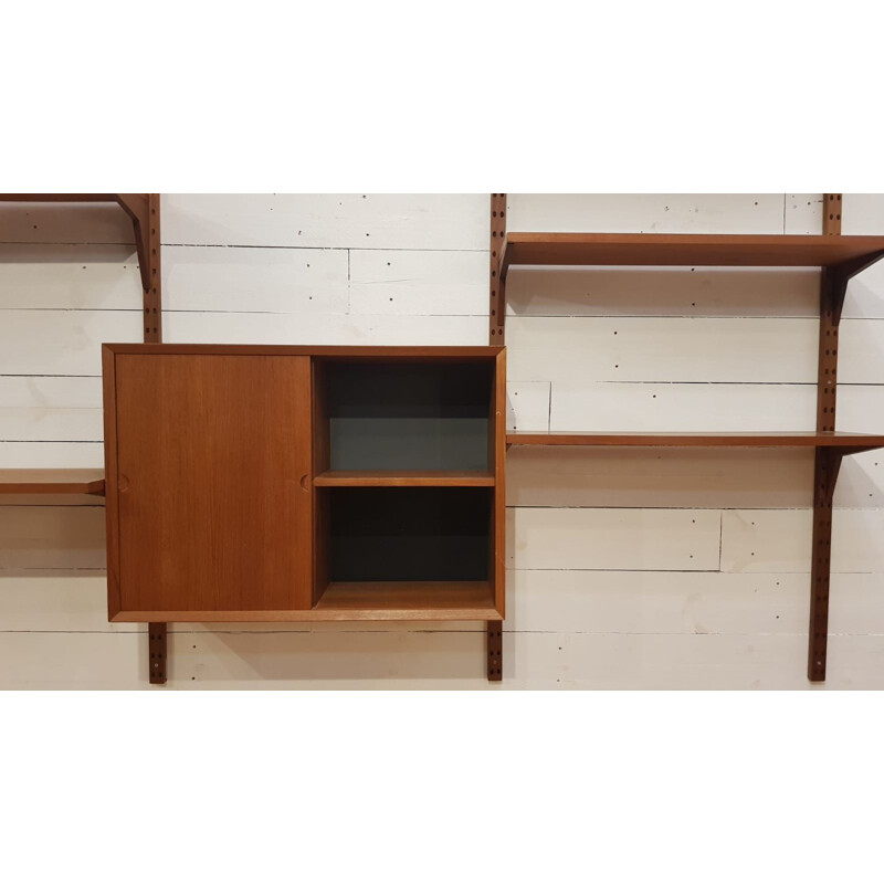 Vintage teak Royal System library by Poul Cadovius 1960