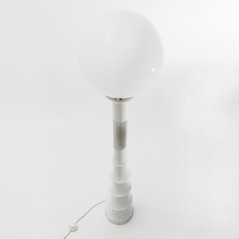 Vintage italian white floor lamp in glass and chrome 1970