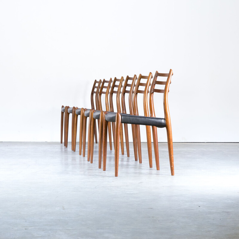 Set of 6 vintage model 78 black chairs for J.L. Møller in teak