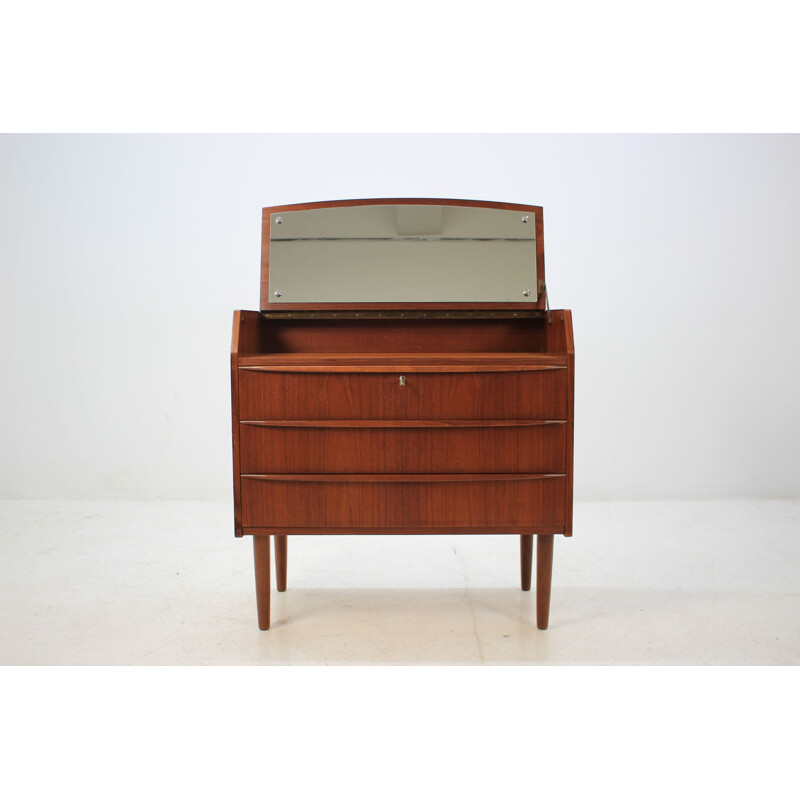 Vintage Danish teak chest of drawers